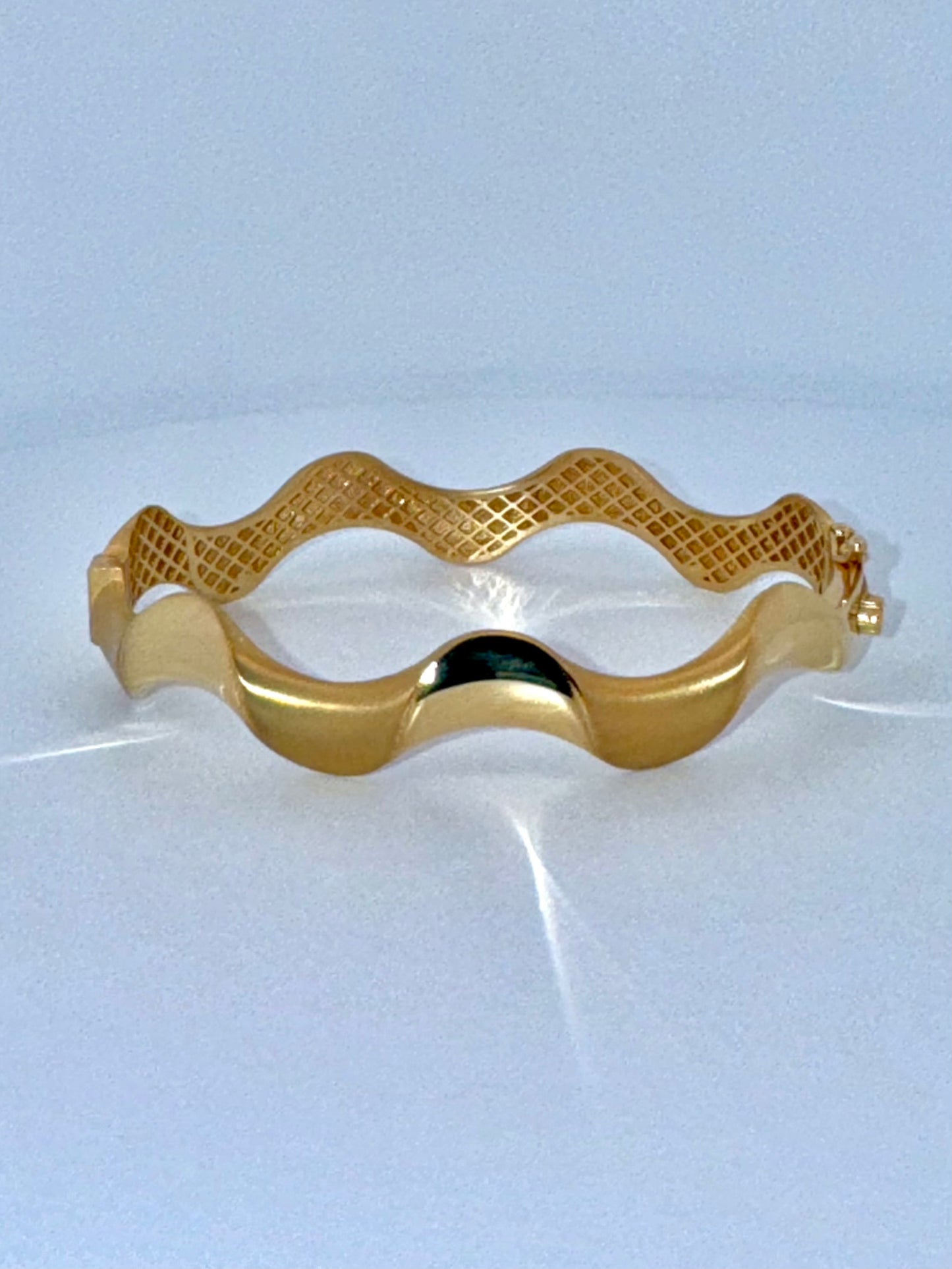 Golden Goddess - 18K Yellow Gold